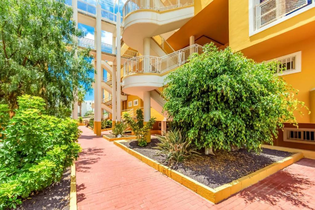 In The Orlando Complex Apartment